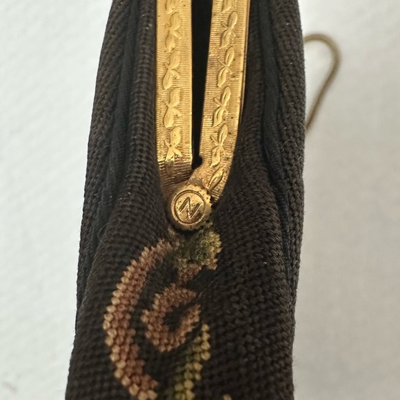 Vintage Micro Petit Point Floral Kiss Lock Hand Bag - Picture 9 of 13